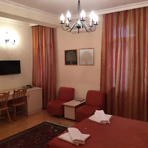 https://buta-guest-house.aboutbakuhotels.com